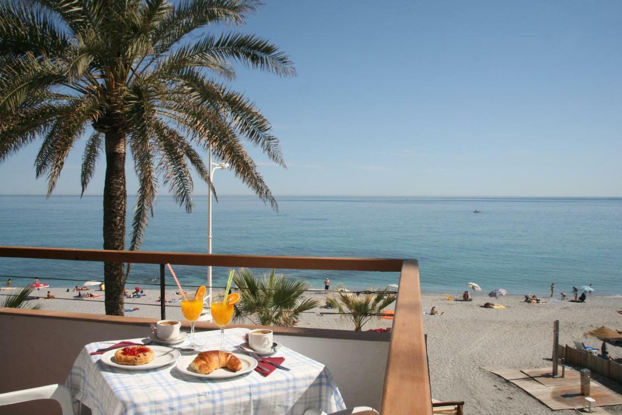 Apartamentos Playa Torrecilla Nerja Exterior foto